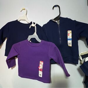 Kids shirt plus sweatshirt bundle 12M
